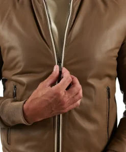 Uomo D'Arienzo 106 - Giubbotto bomber in pelle color fango con profili a contrasto