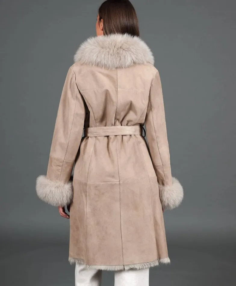 Donna D'Arienzo Ada - Cappotto in montone scamosciato beige con bordi in volpe