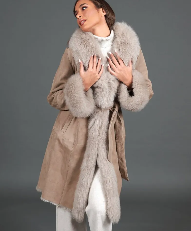 Donna D'Arienzo Ada - Cappotto in montone scamosciato beige con bordi in volpe