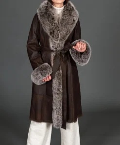 Donna D'Arienzo Ada - Cappotto in pelliccia di lapin nappato marrone con collo in volpe brinata