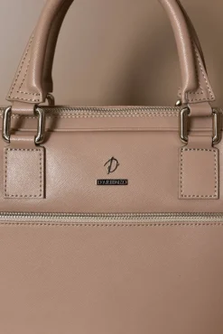 D'Arienzo Dylan - Borsa Ventiquattrore in pelle di vitello beige saffiano tasca zip