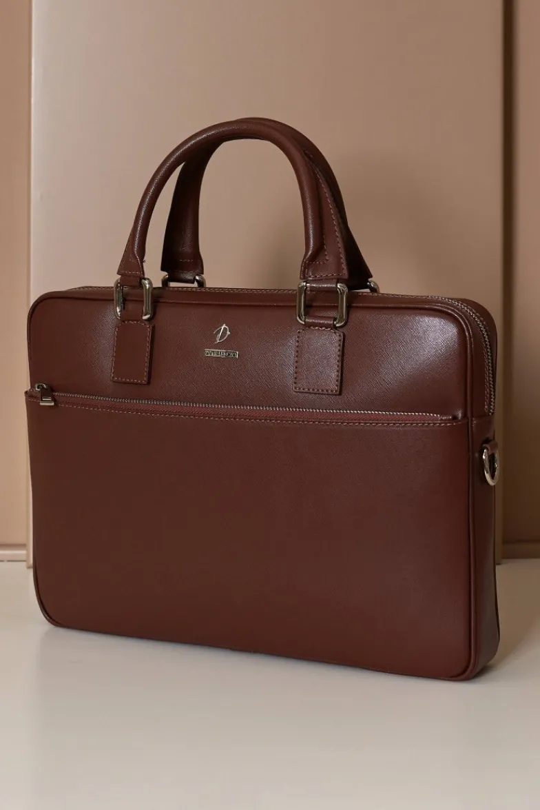 D'Arienzo Dylan - Borsa Ventiquattrore in pelle di vitello marrone saffiano tasca zip