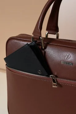 D'Arienzo Dylan - Borsa Ventiquattrore in pelle di vitello marrone saffiano tasca zip