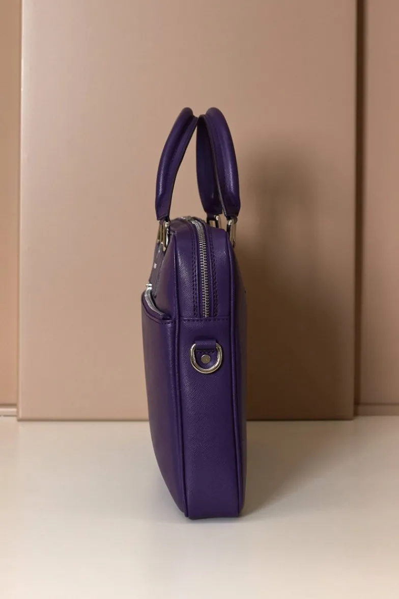 D'Arienzo Dylan - Borsa Ventiquattrore in pelle di vitello viola saffiano tasca zip