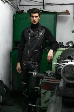 Uomo D'Arienzo Ermal - Chiodo smanicato in pelle nera nappa effetto liscio