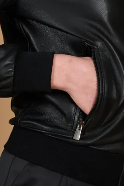 Donna D'Arienzo G154 - Bomber in pelle nera nappa effetto liscio