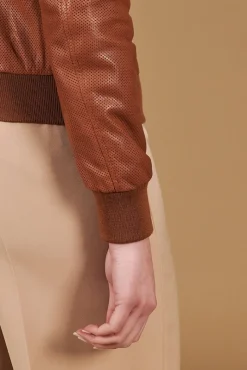 Donna D'Arienzo G155 College - Bomber in pelle traforata color cuoio nappa effetto liscio