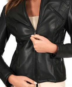 Donna D'Arienzo Geny - Giubbotto moto in pelle nera trapuntata effetto vintage