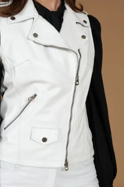 Donna D'Arienzo Grace - Chiodo smanicato biker in pelle bianca nappa effetto liscio