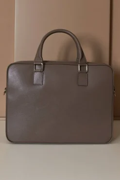 D'Arienzo Justin - Borsa Ventiquattrore in pelle di vitello color fango saffiano con doppia tasca