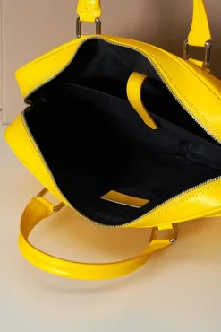 D'Arienzo Justin - Borsa Ventiquattrore in pelle di vitello gialla saffiano con doppia tasca