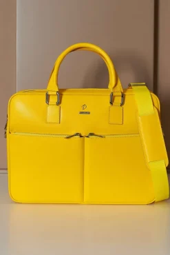 D'Arienzo Justin - Borsa Ventiquattrore in pelle di vitello gialla saffiano con doppia tasca