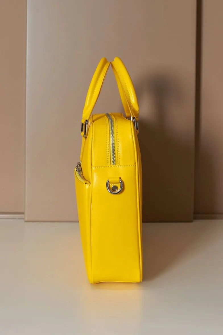 D'Arienzo Justin - Borsa Ventiquattrore in pelle di vitello gialla saffiano con doppia tasca