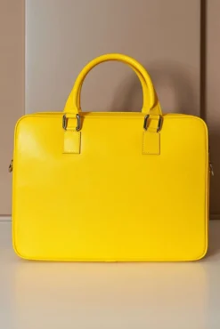 D'Arienzo Justin - Borsa Ventiquattrore in pelle di vitello gialla saffiano con doppia tasca