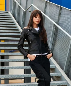 Donna D'Arienzo Karim Trap - Giacca moto in pelle vegetale nera trapuntata effetto vintage