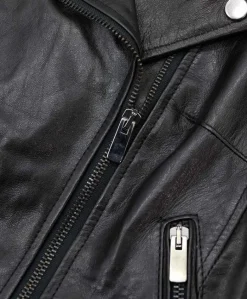 Donna D'Arienzo Karim Trap - Giacca moto in pelle vegetale nera trapuntata effetto vintage