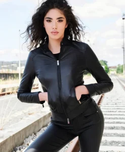 Donna D'Arienzo Linda - Giacca biker in pelle nera nappa effetto liscio