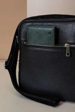 D'Arienzo Lucas - Borsa a tracolla in pelle nera spallina regolabile