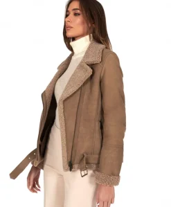 Donna D'Arienzo Malù - Montone shearling fango con cintura e cerniera trasversale