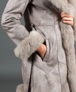 Donna D'Arienzo Olga - Cappotto in pelliccia di lapin nappato grigio con collo in volpe