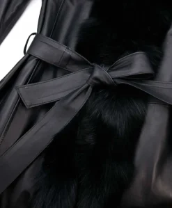 Donna D'Arienzo Tina - Cappotto in pelle nera con cappuccio bordato pelliccia