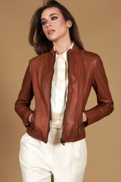 Donna D'Arienzo Vale - Giacca biker in pelle color cuoio effetto liscio collo coreana